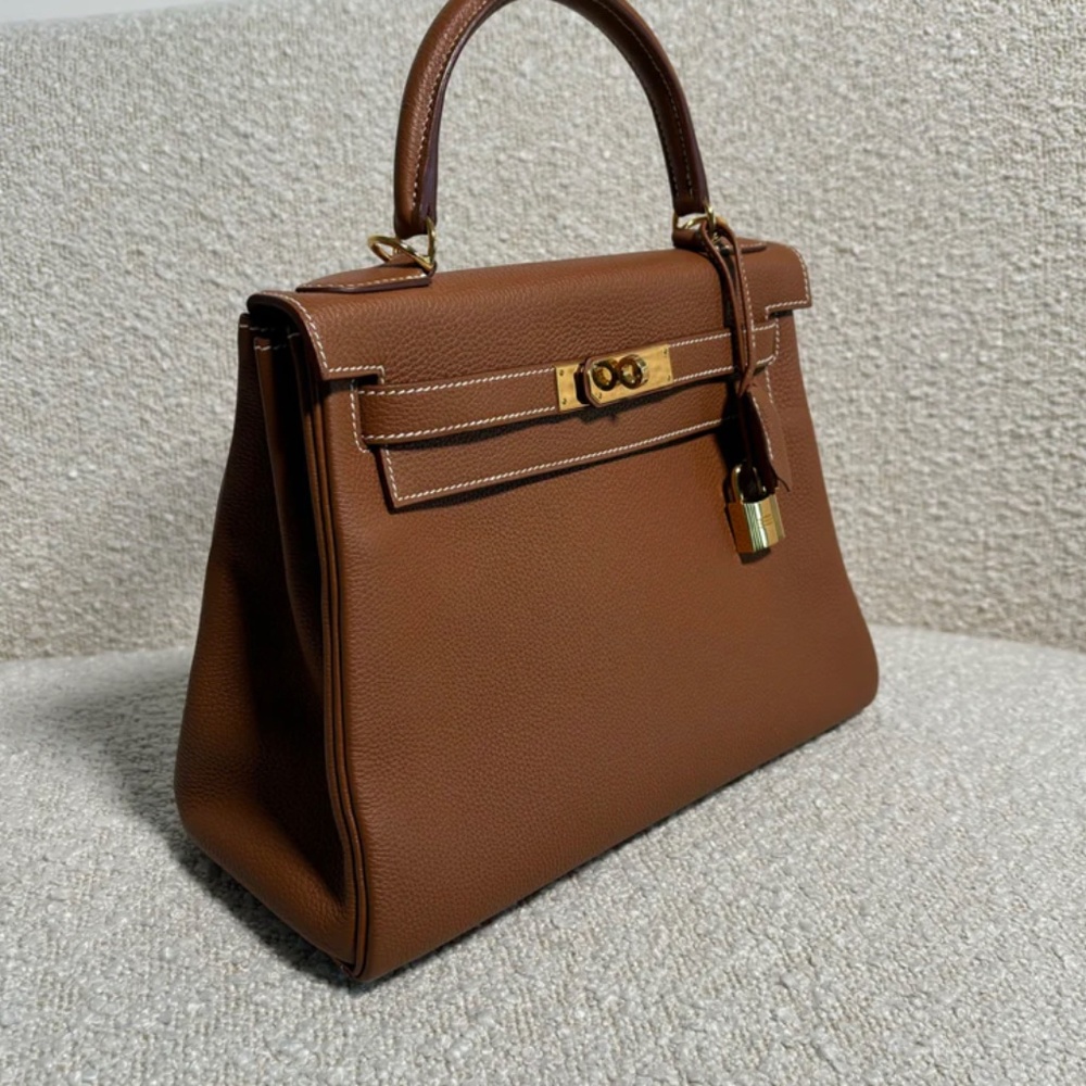 Authentic Hermes Kelly 28 Gold Togo GHW - Picture 2 of 16